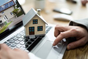 Online,Real,Estate,House,Property,Sell,Using,Technology
